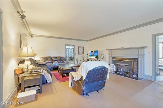 1001 W Main Street, Williamston, NC 27892
