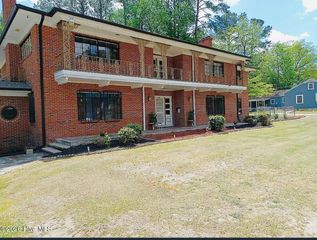 1001 W Main Street, Williamston, NC 27892