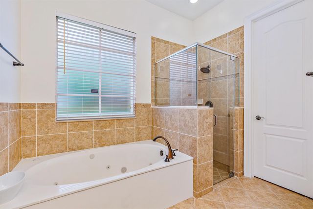1058 Vintner Boulevard, Palm Beach Gardens, FL 33410