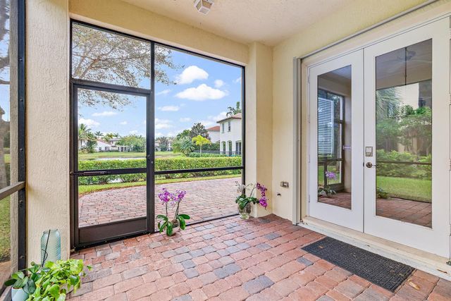 1058 Vintner Boulevard, Palm Beach Gardens, FL 33410