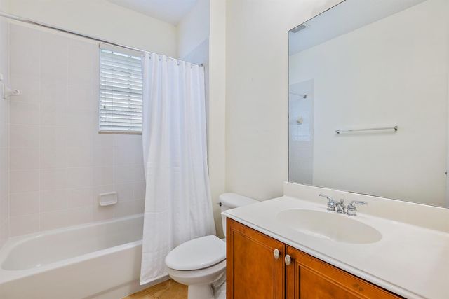 1058 Vintner Boulevard, Palm Beach Gardens, FL 33410