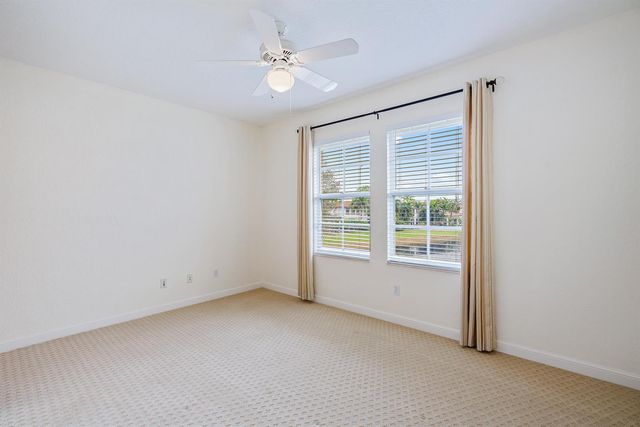 1058 Vintner Boulevard, Palm Beach Gardens, FL 33410