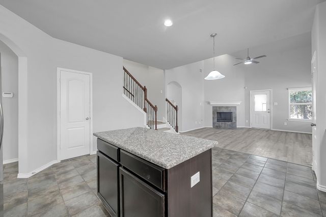 2518 Riverway Drive, Conroe, TX 77304