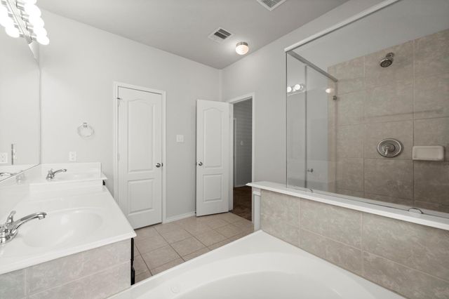 2518 Riverway Drive, Conroe, TX 77304