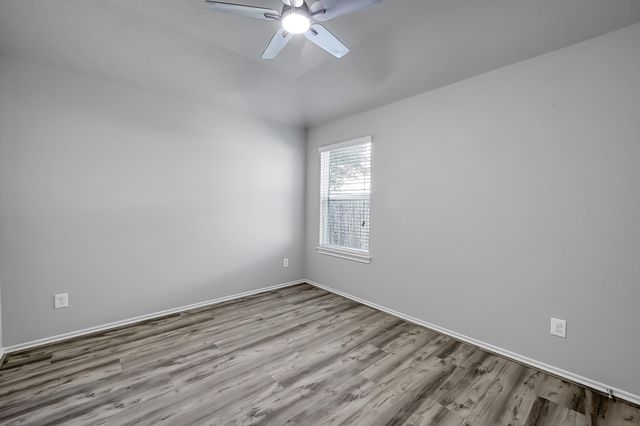 2518 Riverway Drive, Conroe, TX 77304