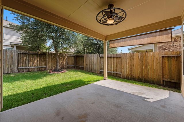 2518 Riverway Drive, Conroe, TX 77304