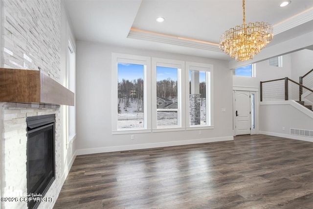8913 E Windy Woods Loop, Palmer, AK 99645