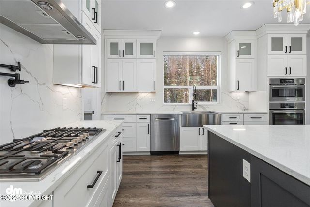 8913 E Windy Woods Loop, Palmer, AK 99645
