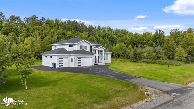 8913 E Windy Woods Loop, Palmer, AK 99645
