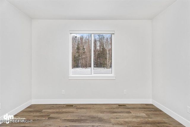 8913 E Windy Woods Loop, Palmer, AK 99645