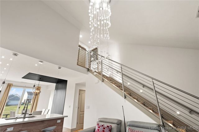 3161 Red Barn, Jeffersonville, IN 47130