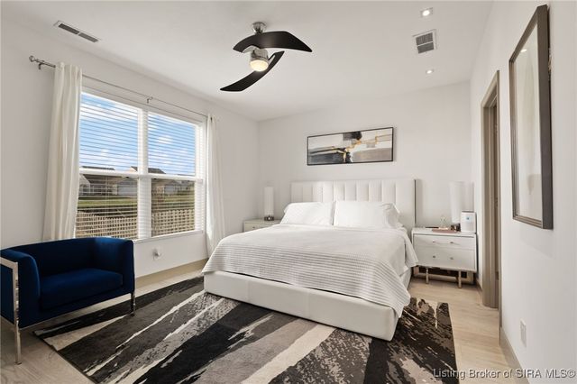 3161 Red Barn, Jeffersonville, IN 47130