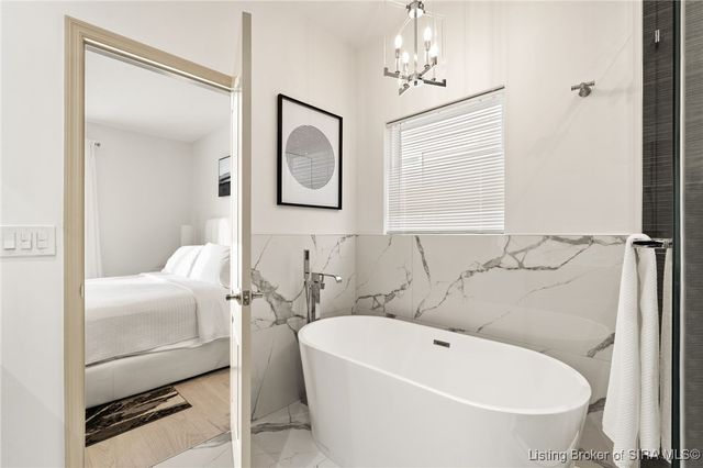 3161 Red Barn, Jeffersonville, IN 47130