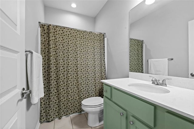 2025 W Broadway Place, Rogers, AR 72758