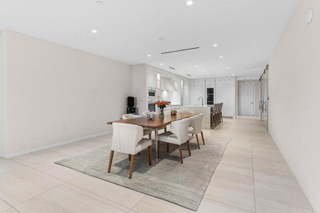 200 SE Mizner Boulevard 707, Boca Raton, FL 33432