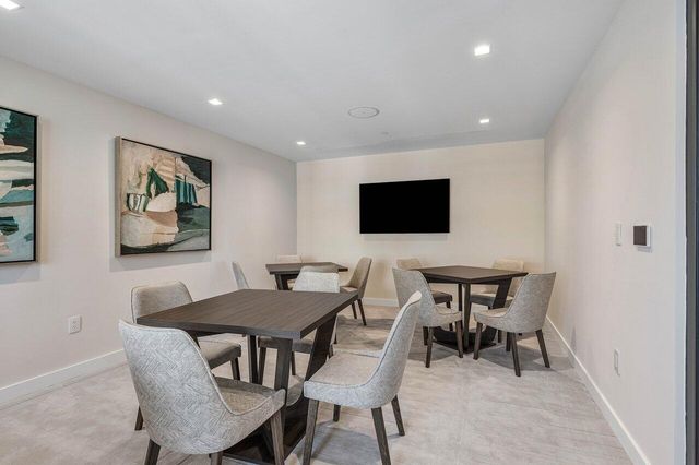 200 SE Mizner Boulevard 707, Boca Raton, FL 33432