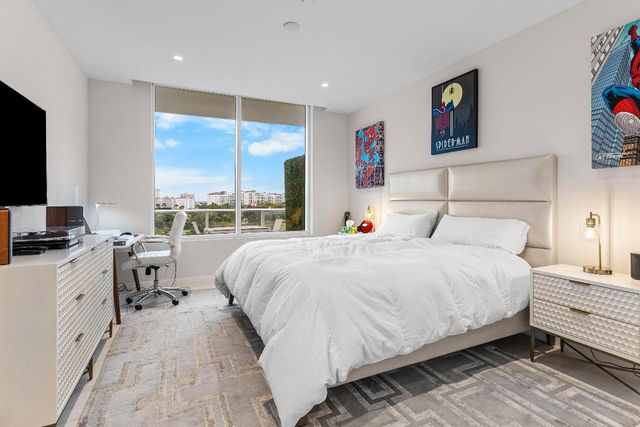 200 SE Mizner Boulevard 707, Boca Raton, FL 33432