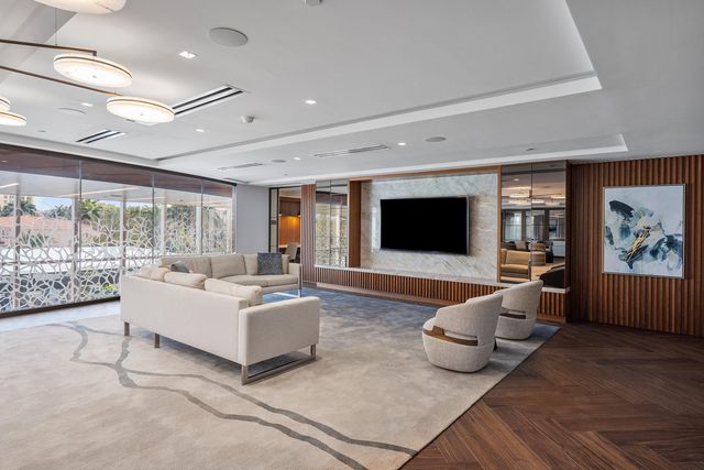 200 SE Mizner Boulevard 707, Boca Raton, FL 33432