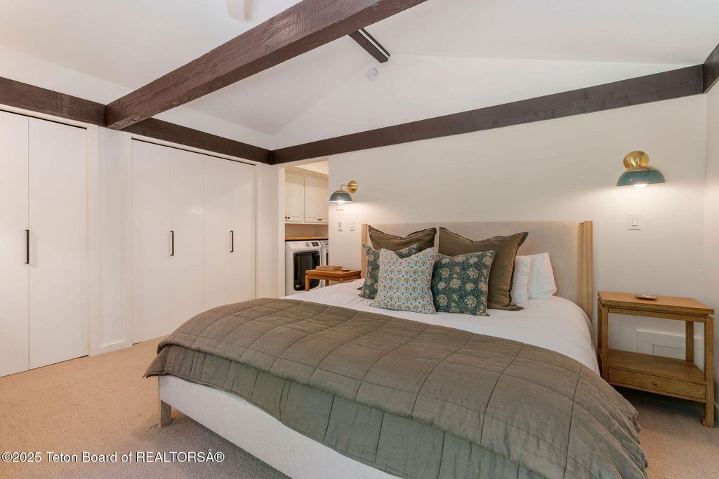 550 E GOLF CREEK Lane 41, Jackson, WY 83001 photo 13