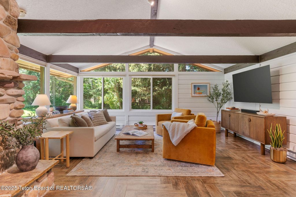 550 E GOLF CREEK Lane 41, Jackson, WY 83001 photo 3