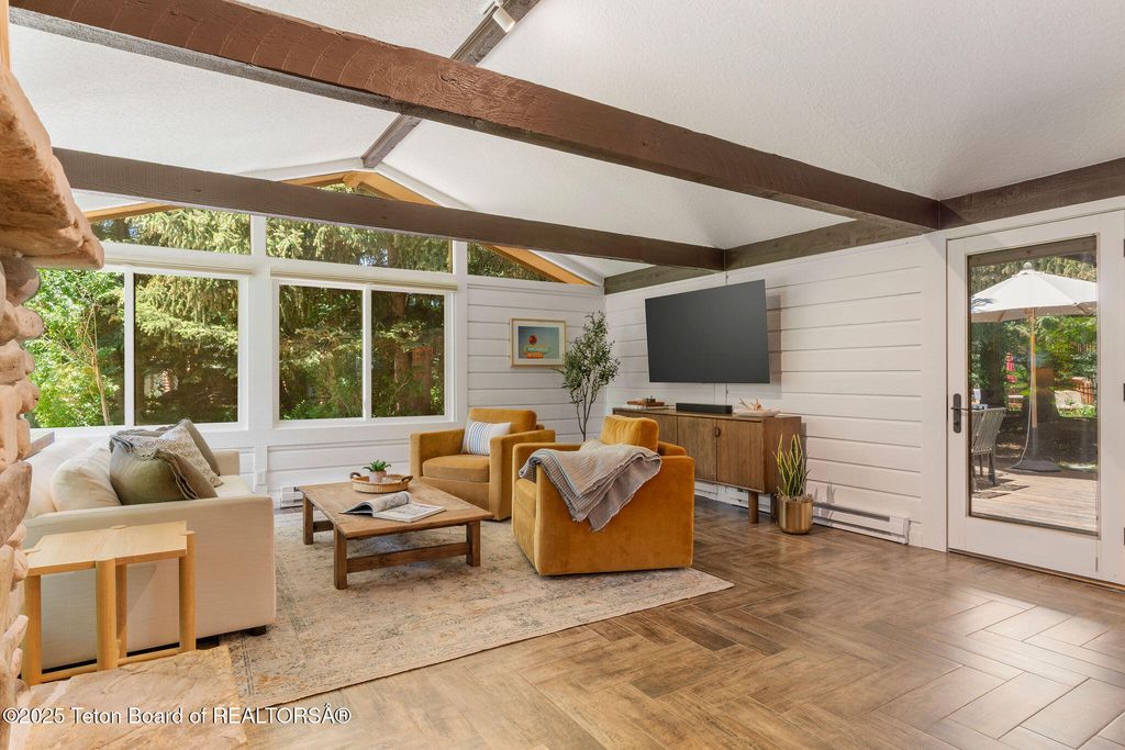 550 E GOLF CREEK Lane 41, Jackson, WY 83001 photo 6