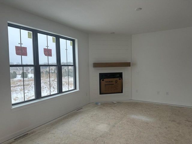 805 Viewpoint AVENUE, Waukesha, WI 53188