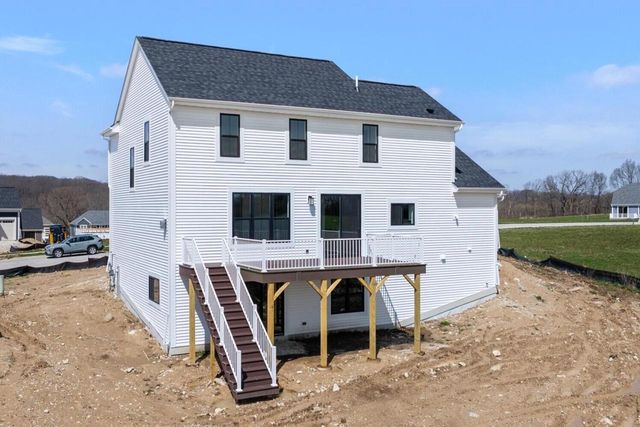 805 Viewpoint AVENUE, Waukesha, WI 53188