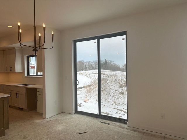 805 Viewpoint AVENUE, Waukesha, WI 53188