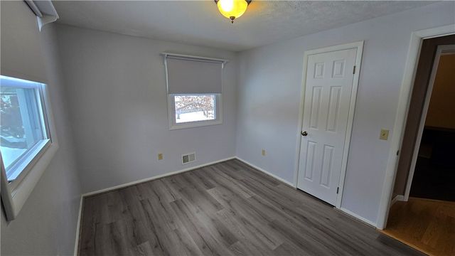 8 Trefoil Lane, Sweden, NY 14420