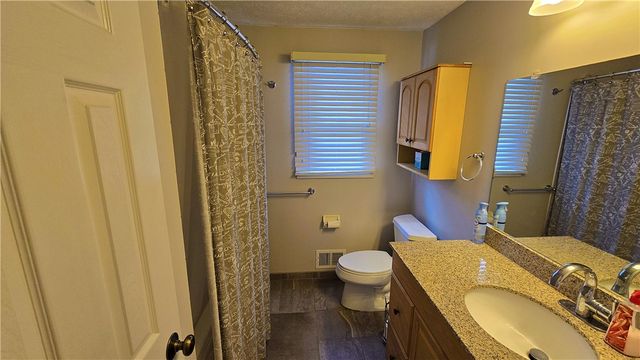 8 Trefoil Lane, Sweden, NY 14420