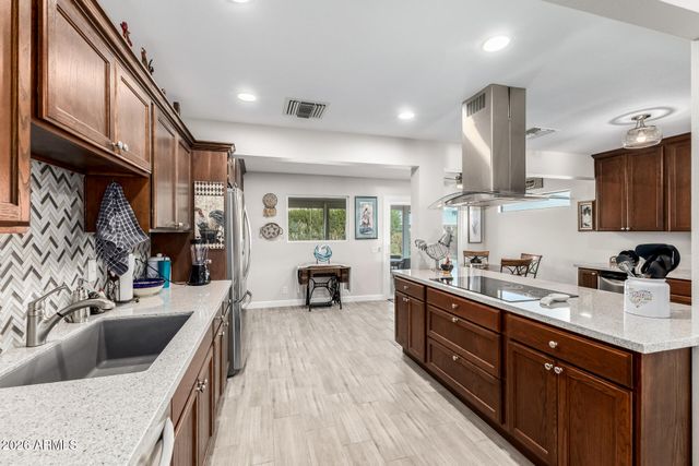 13920 W SPRINGDALE Drive, Sun City West, AZ 85375