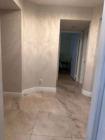 6698 N 10th Ave Avenue N 116, Lake Worth, FL 33467