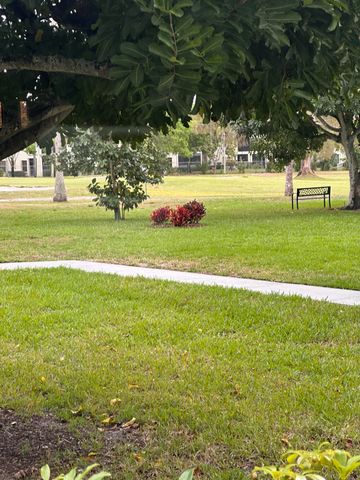 6698 N 10th Ave Avenue N 116, Lake Worth, FL 33467