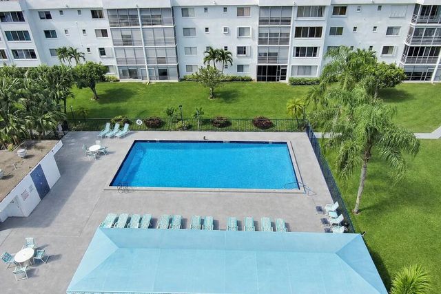 6698 N 10th Ave Avenue N 116, Lake Worth, FL 33467