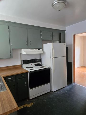 933 Maplegrove Avenue, Royal Oak, MI 48067