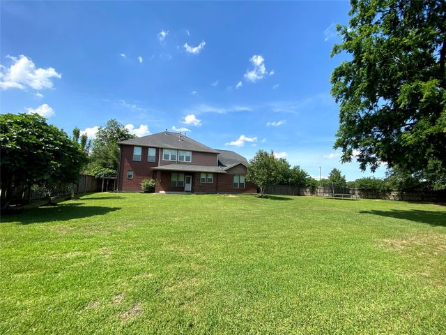 12122 Ross Road, Houston, TX 77034