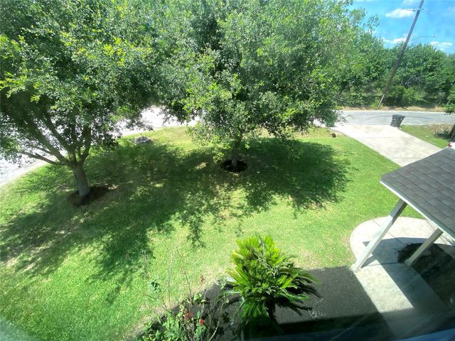 12122 Ross Road, Houston, TX 77034