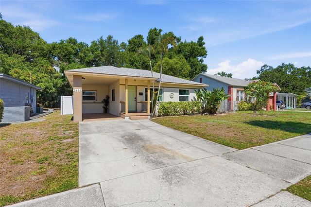 2855 VALENCIA WAY S, St Petersburg, FL 33705