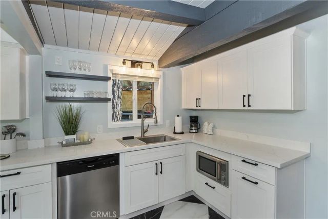 580 Lucerne Drive, Big Bear Lake, CA 92315