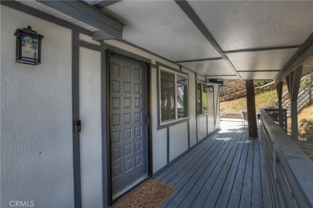 580 Lucerne Drive, Big Bear Lake, CA 92315