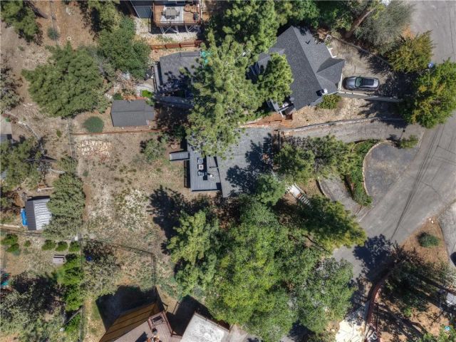 580 Lucerne Drive, Big Bear Lake, CA 92315