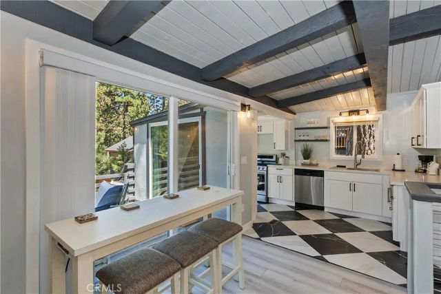 580 Lucerne Drive, Big Bear Lake, CA 92315