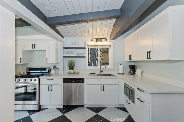 580 Lucerne Drive, Big Bear Lake, CA 92315