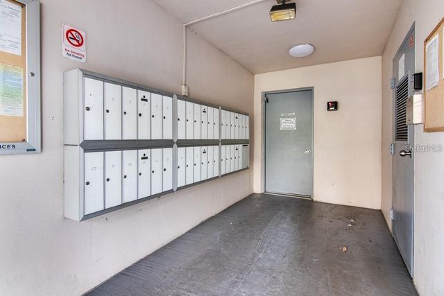 1303 S HERCULES AVENUE 19, Clearwater, FL 33764