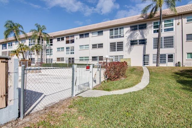 1303 S HERCULES AVENUE 19, Clearwater, FL 33764