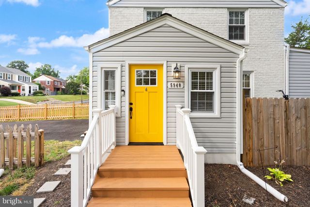 5940 EDGEHILL DR, Alexandria, VA 22303