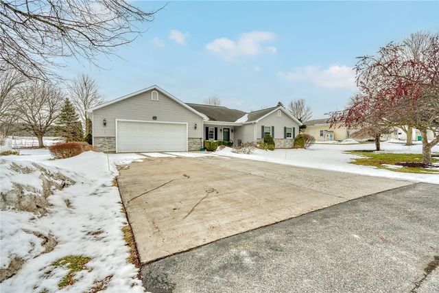 38 Munger Street, Bergen, NY 14416