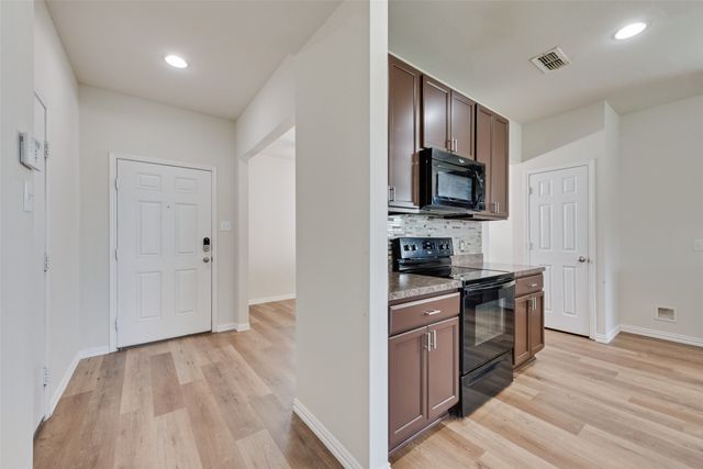 1516 Abby Creek Drive, Little Elm, TX 75068