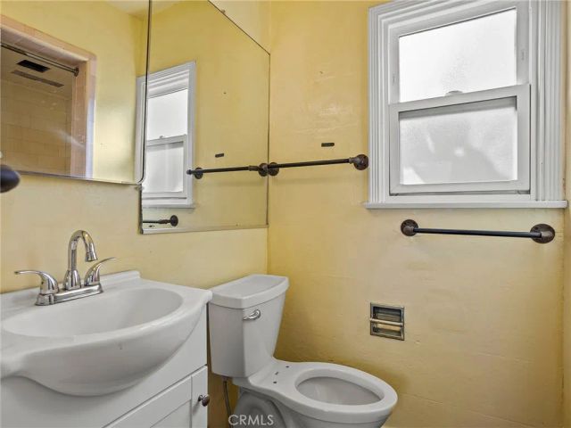 207 W Ash Avenue, Burbank, CA 91502