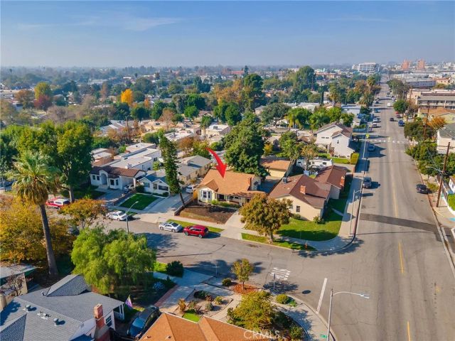 207 W Ash Avenue, Burbank, CA 91502